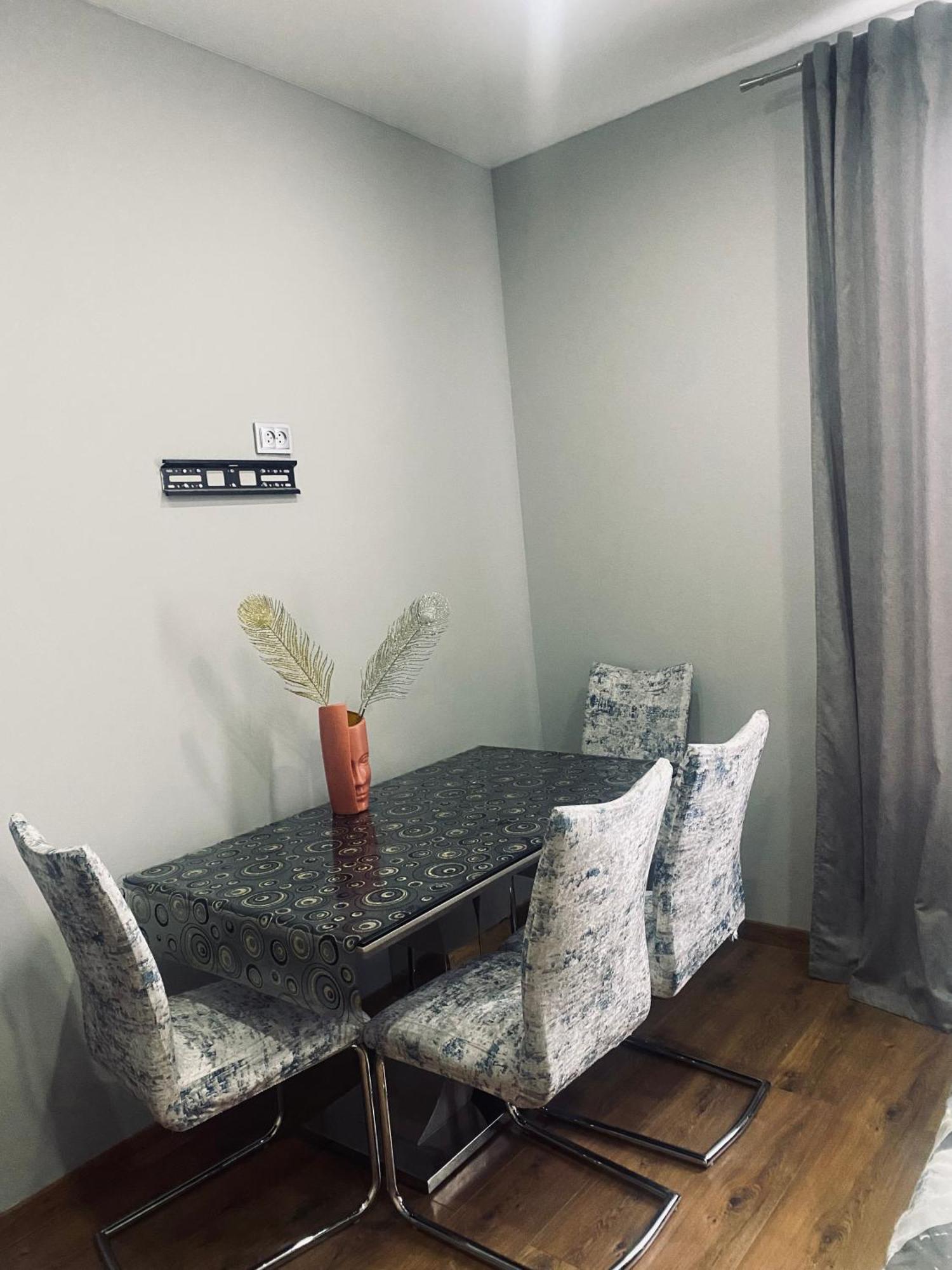 Loft Квартира В Центрі Львова Екстериор снимка